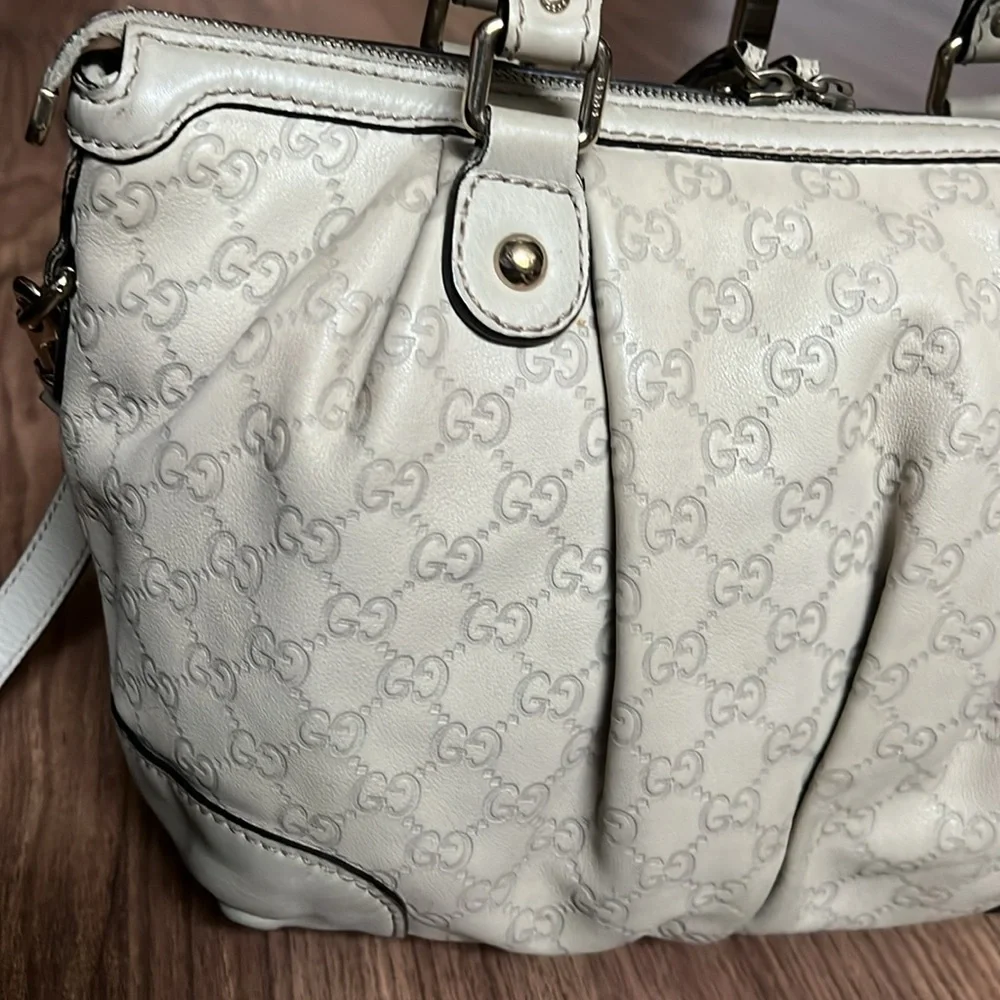 A 236 - 💯% authentic Gucci shoulder bag - Picture 5 of 16